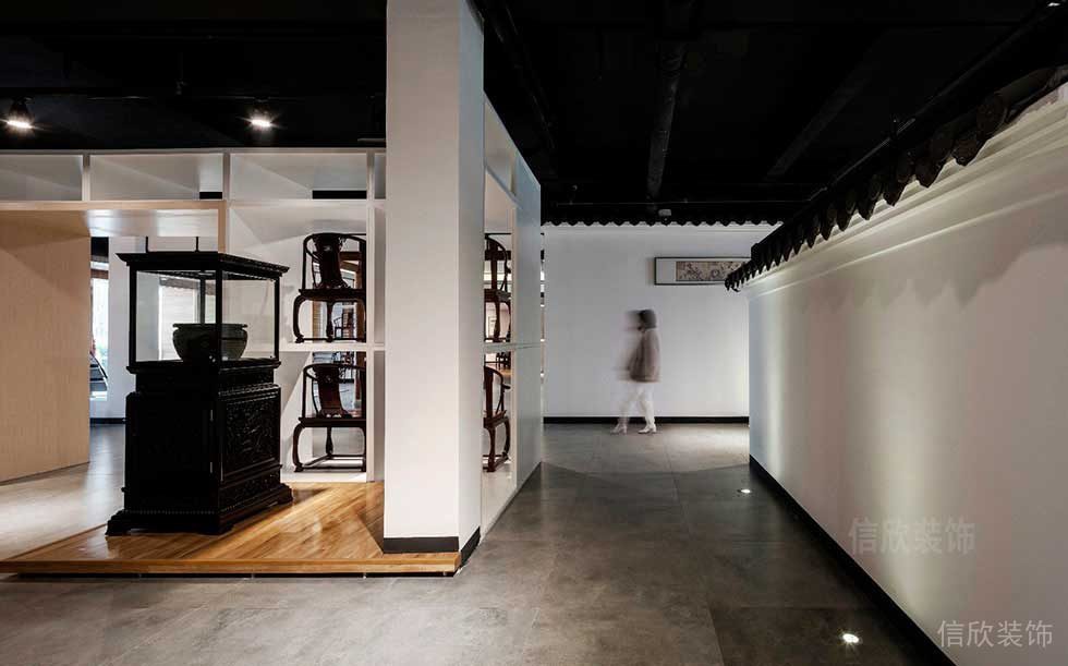 中式風(fēng)瓷磚過道地臺木質(zhì)效果圖休息區(qū)產(chǎn)品展示區(qū)域玻璃展柜裝修
