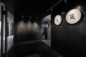 工業(yè)風黑白灰色調(diào)展示區(qū)效果圖設(shè)計