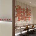 素雅白色甜品店紅色字體背景裝修設(shè)計(jì)